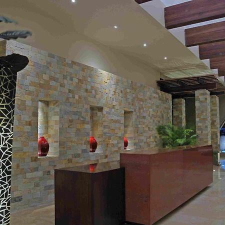 Wyndham San Jose Herradura Interior foto Interior of the hotel