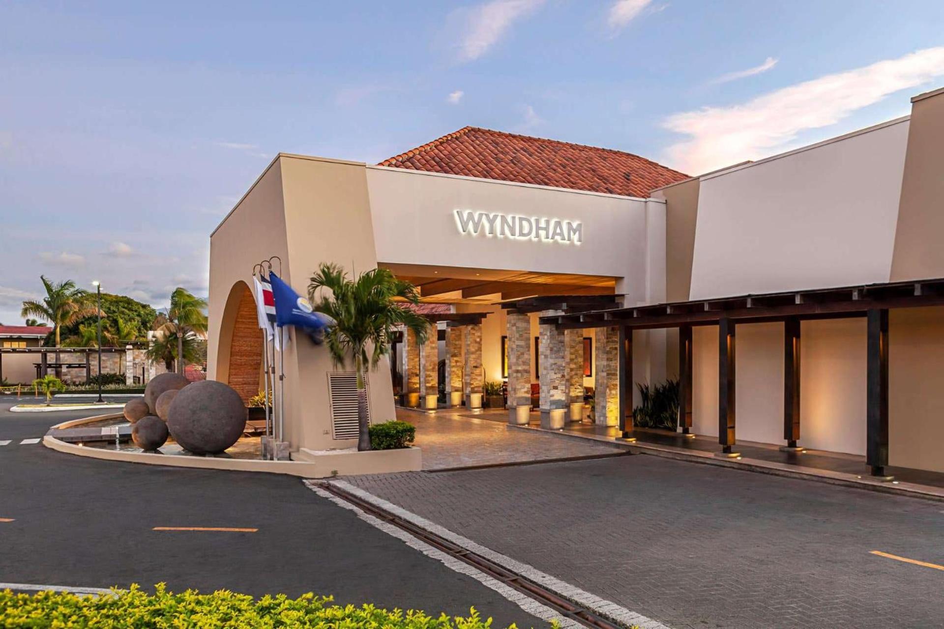 Wyndham San Jose Herradura Exterior foto Windham Center